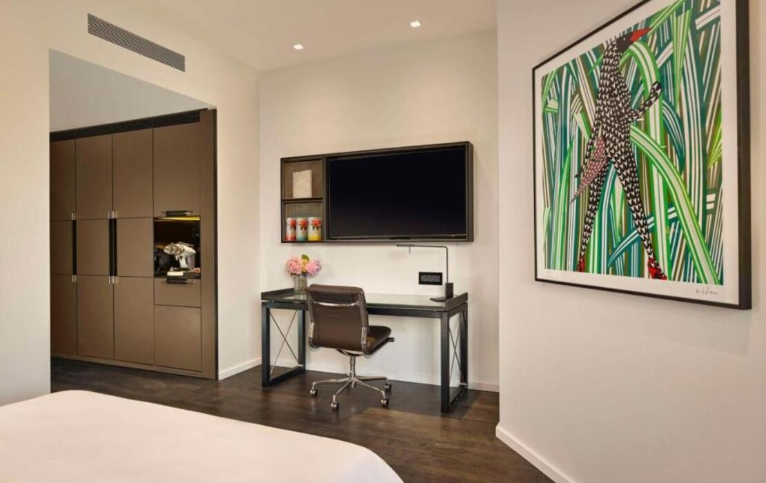 art'otel Zagreb, Powered by Radisson Hotels