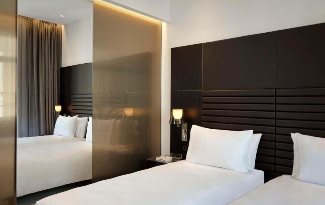 art'otel Zagreb, Powered by Radisson Hotels