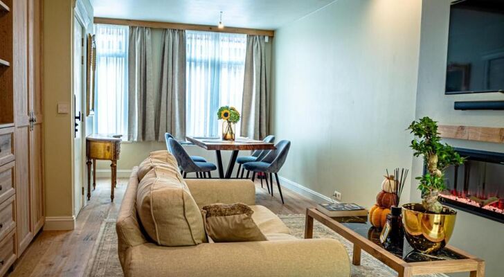 Lovelace Suites by Threads of Time Hotel Bruges