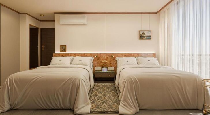 Brada Collection Stays