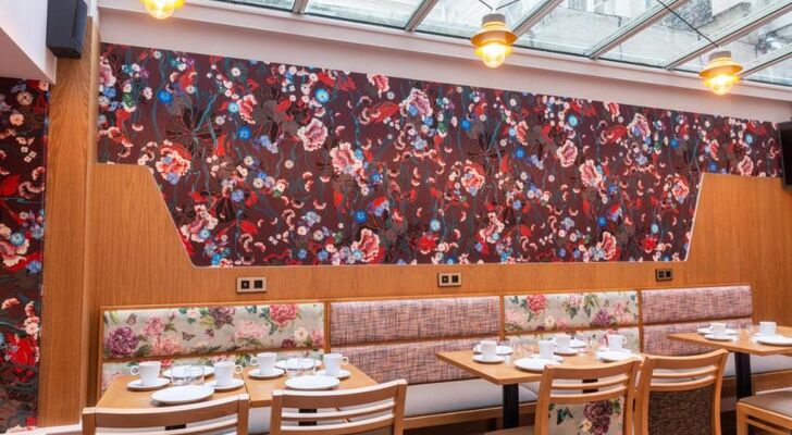 Maison Axel Opéra Paris