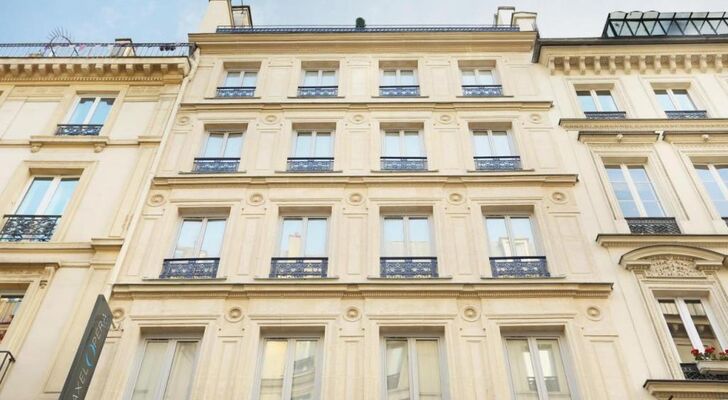 Maison Axel Opéra Paris