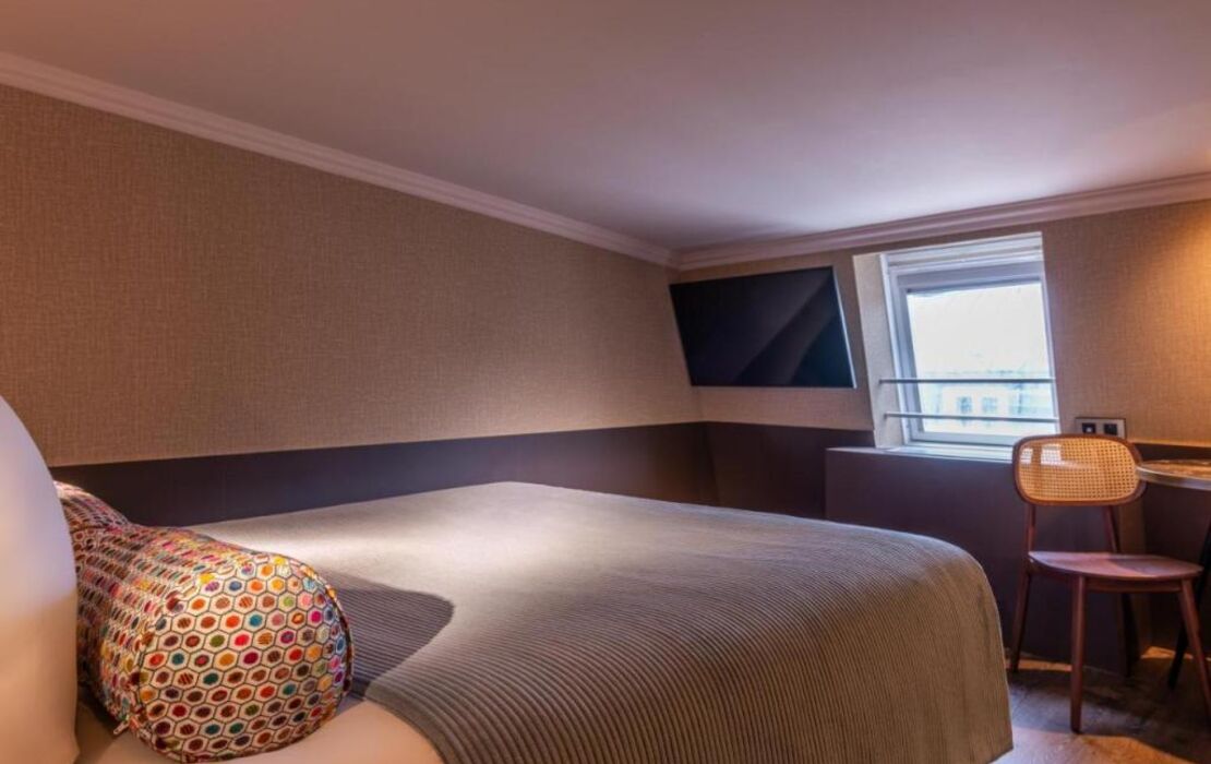 Maison Axel Opéra Paris