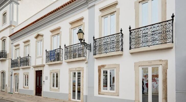 Casa Apollo Guesthouse