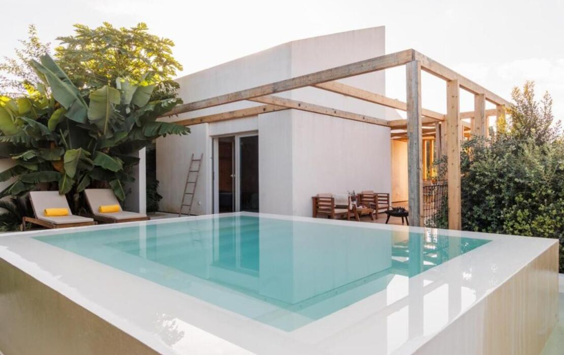 Laranjal Farm House
