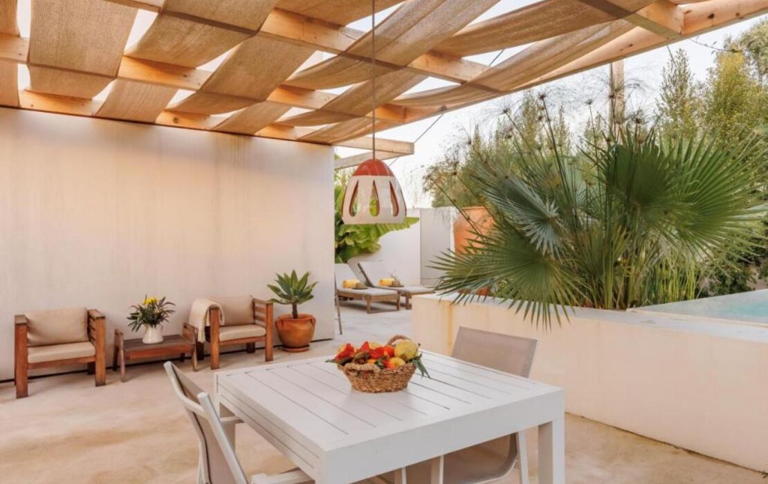 Laranjal Farm House