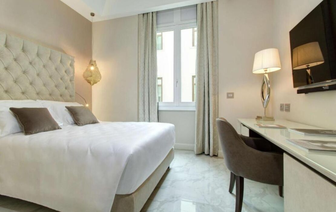 Aleph Rome Hotel, Curio Collection By Hilton