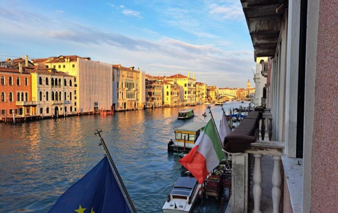 Sina Palazzo Sant'Angelo