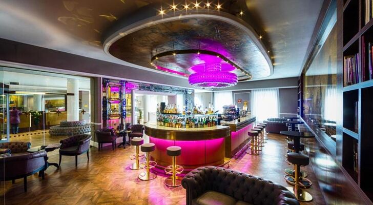 Plaza Hotel Lucchesi