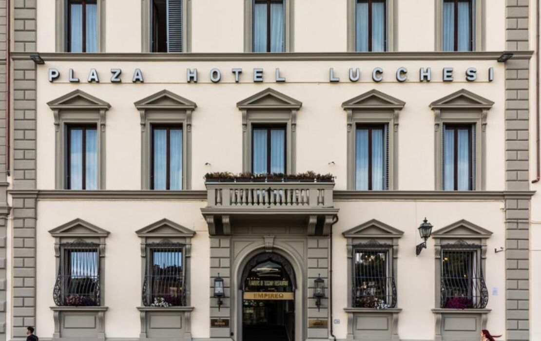 Plaza Hotel Lucchesi