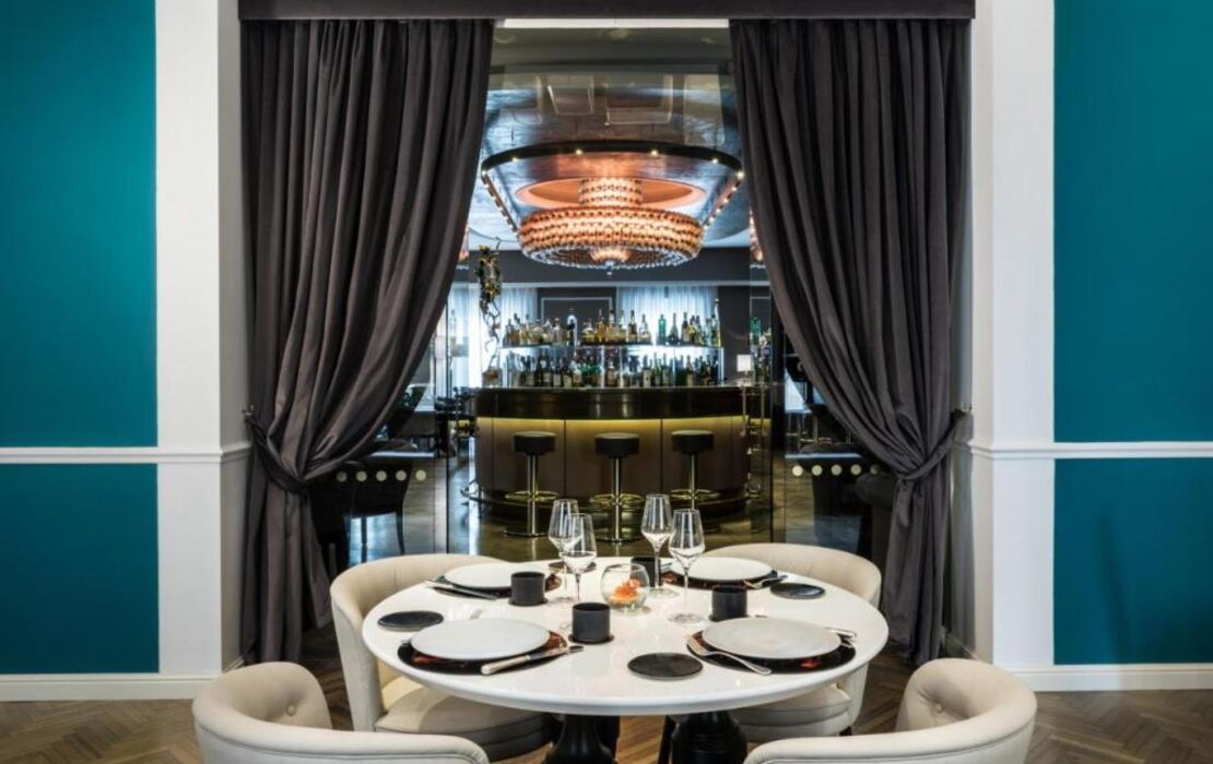 Plaza Hotel Lucchesi