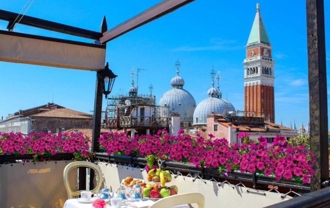 Hotel Colombina