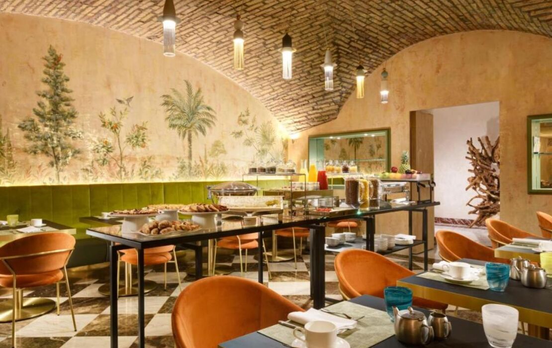 Leon's Place Hotel In Rome
