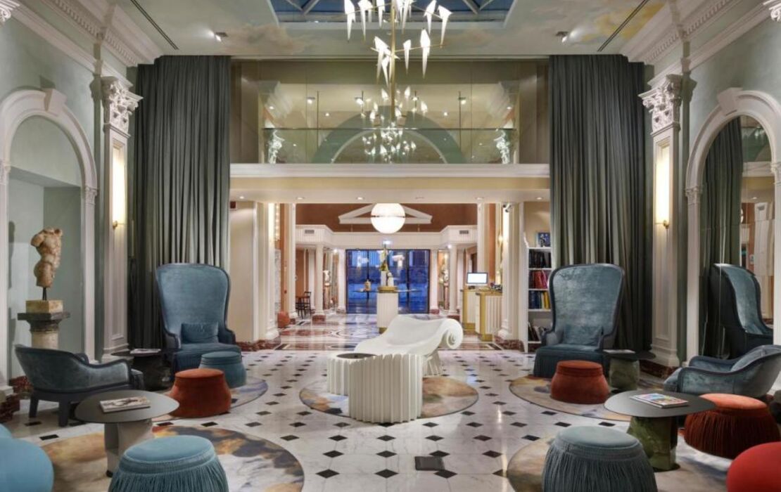 Leon's Place Hotel In Rome
