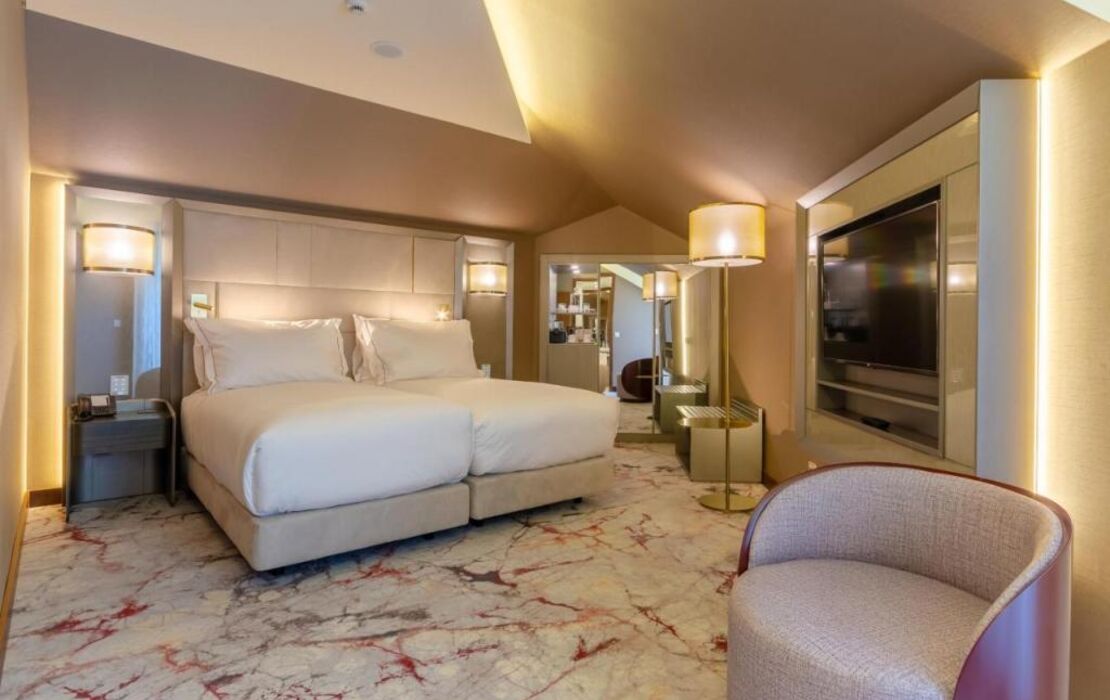 TURIM Boulevard Hotel
