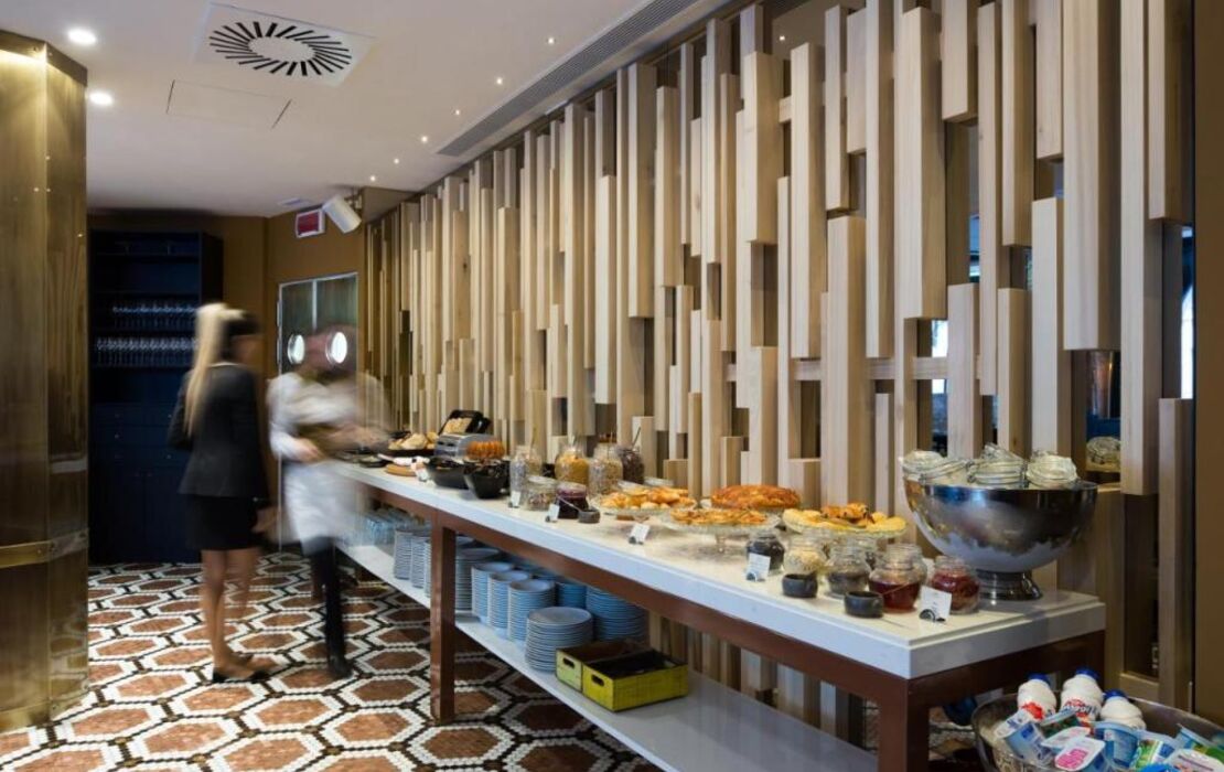 Pestana Porto - A Brasileira, City Center & Heritage Building