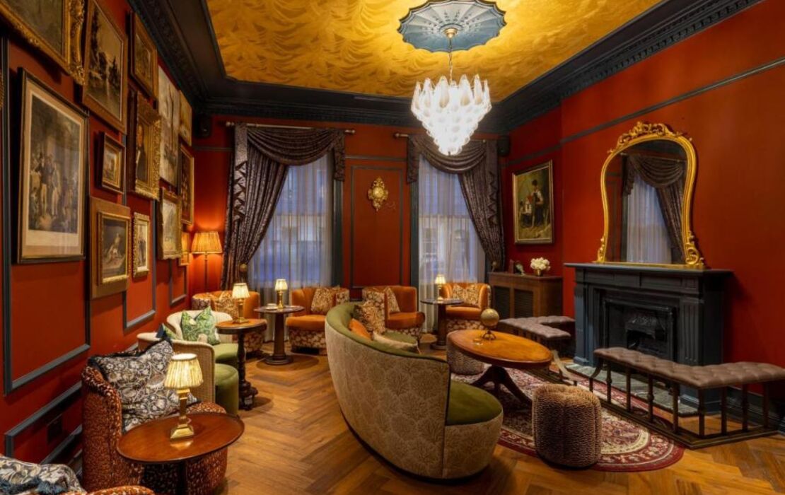 Bertrand's Townhouse