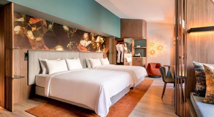 Renaissance Amsterdam Hotel