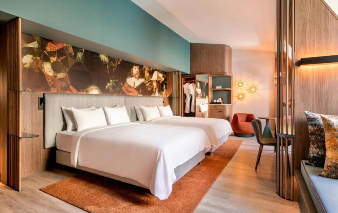 Renaissance Amsterdam Hotel
