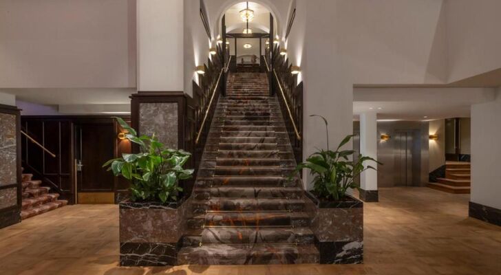 Clayton Hotel Amsterdam American