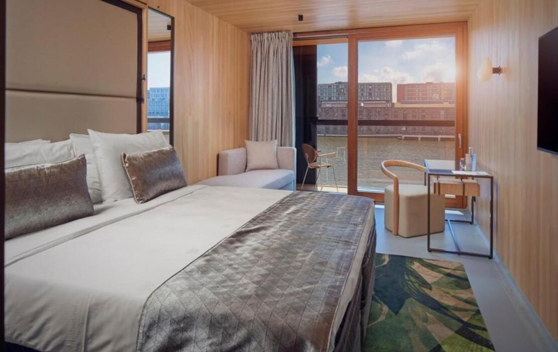 Hotel Jakarta Amsterdam