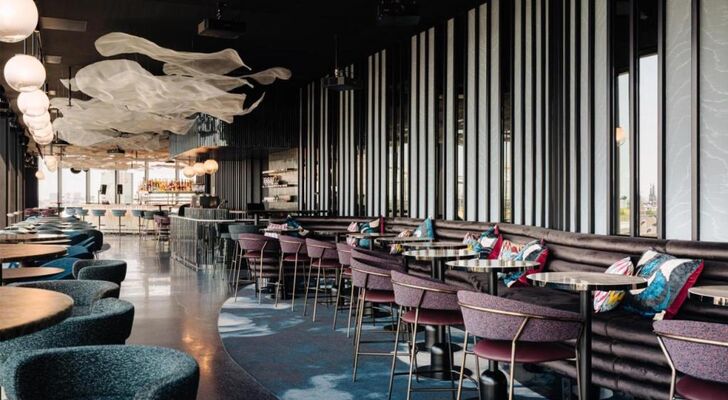DoubleTree by Hilton Amsterdam Centraal Station