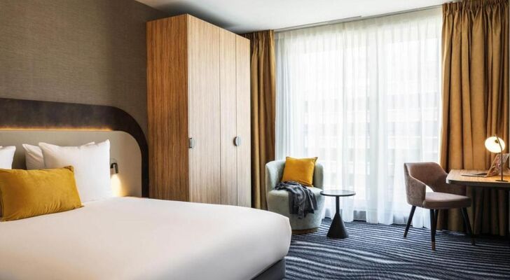 Mercure Amsterdam North Station
