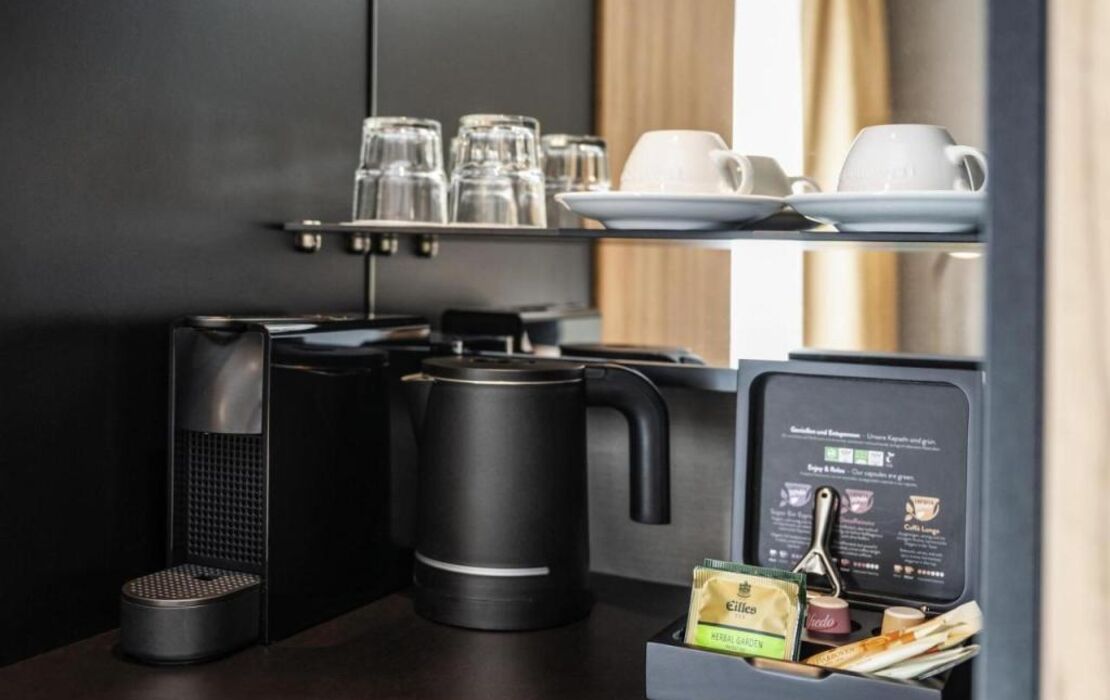 Mercure Amsterdam North Station
