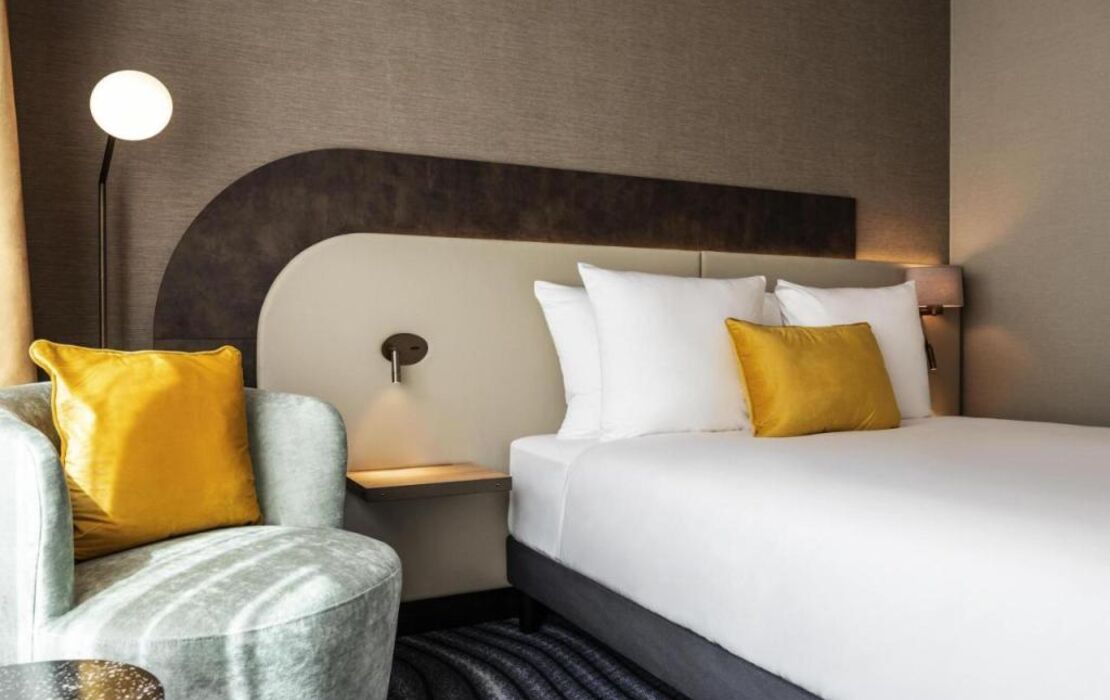 Mercure Amsterdam North Station