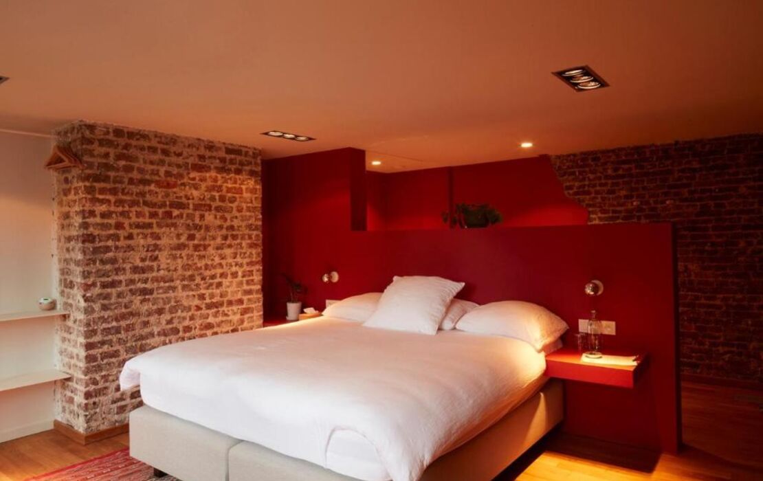 Chambre d'Amis by Alix