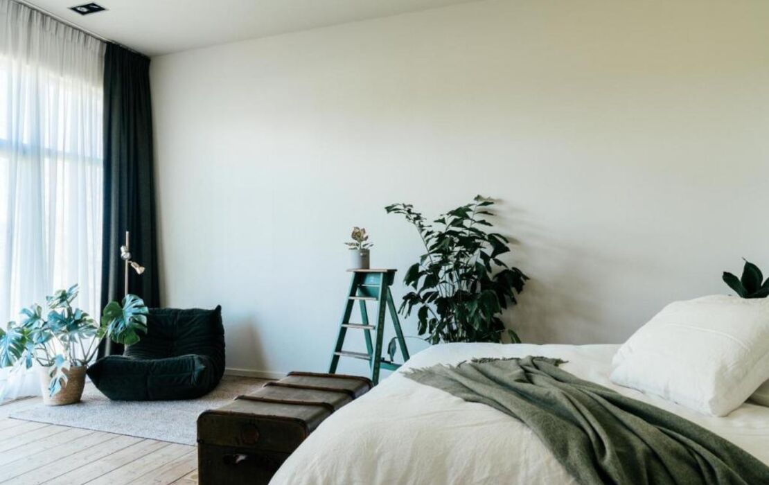 Chambre d'Amis by Alix