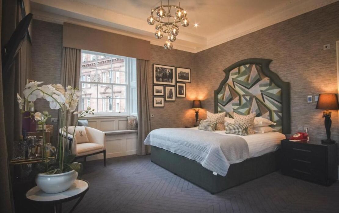 The Rutland Hotel & Apartments