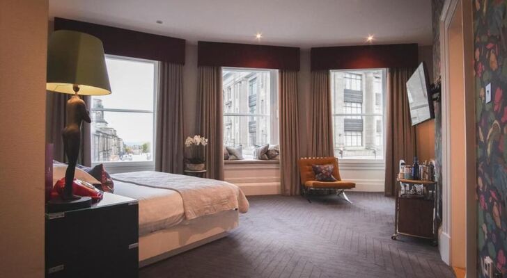 The Rutland Hotel & Apartments
