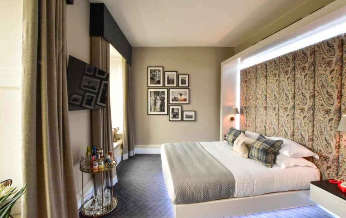 The Rutland Hotel & Apartments