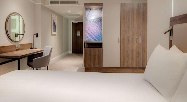 Hilton Edinburgh Carlton