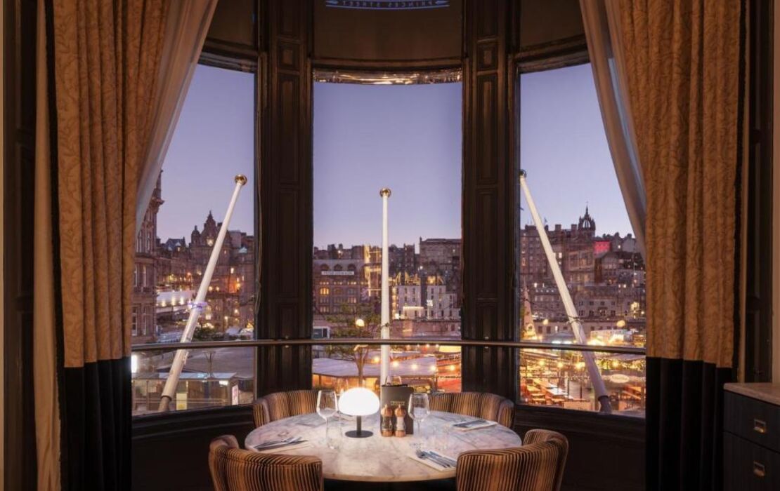Hotel Indigo - Edinburgh - Princes Street by IHG