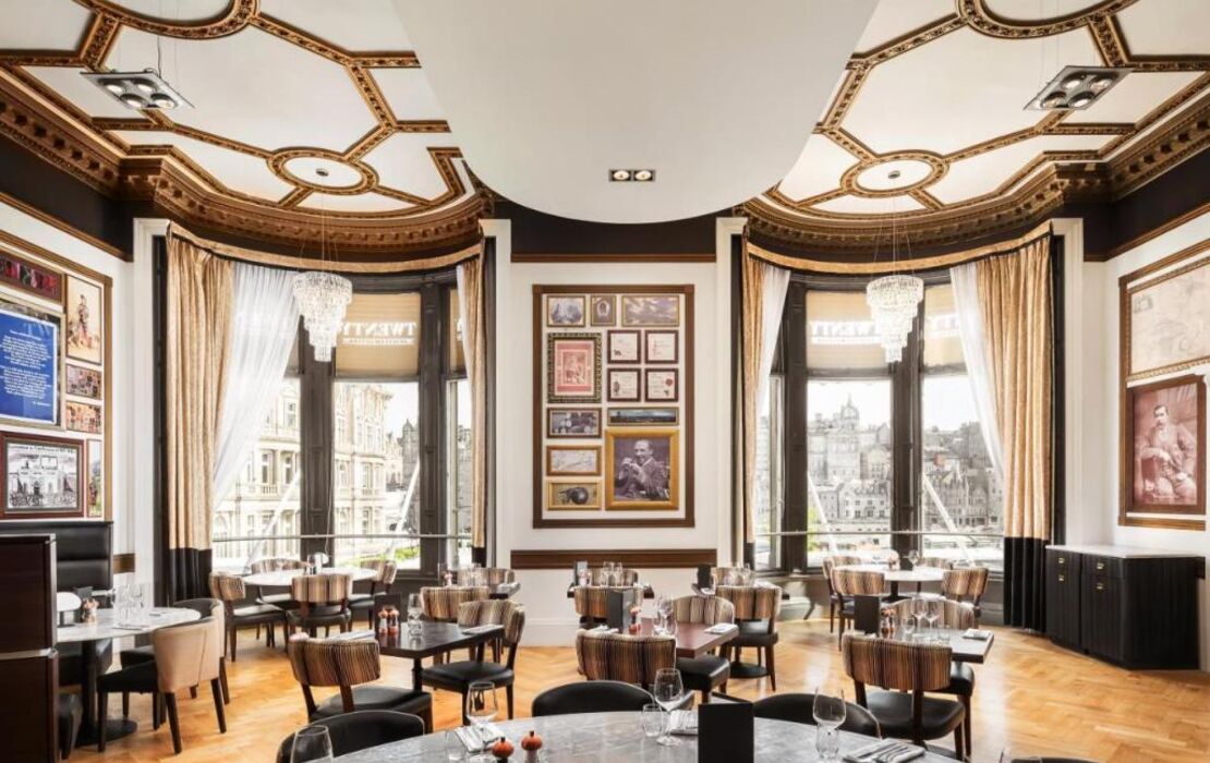 Hotel Indigo - Edinburgh - Princes Street by IHG