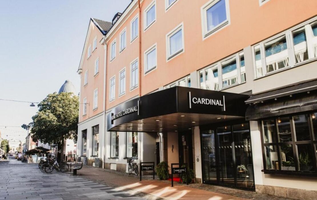 Home Hotel Cardinal