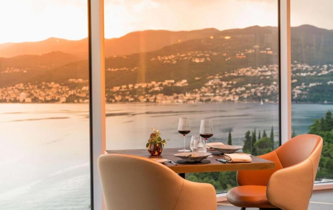 Hilton Rijeka Costabella Beach Resort And Spa