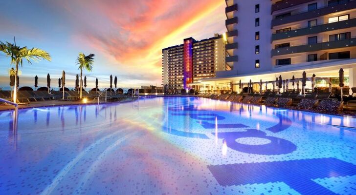 Hard Rock Hotel Tenerife