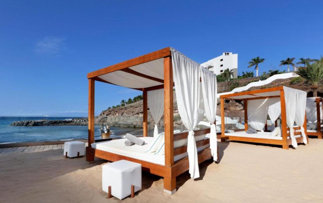 Hard Rock Hotel Tenerife