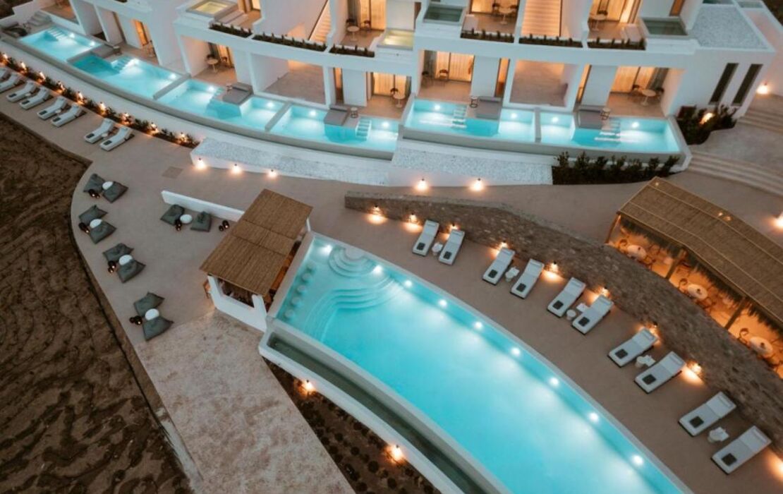 Mykonos Flow Super Paradise, Adults Only by Mr and Mrs White
