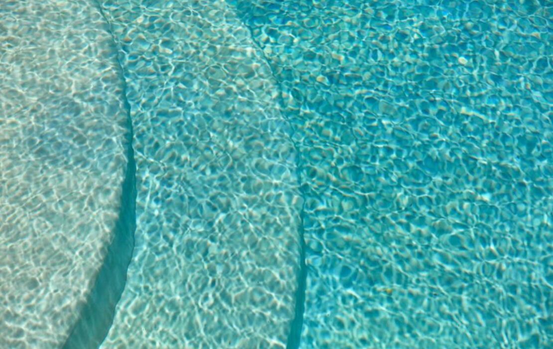 Mykonos Waves Beach House & Suites