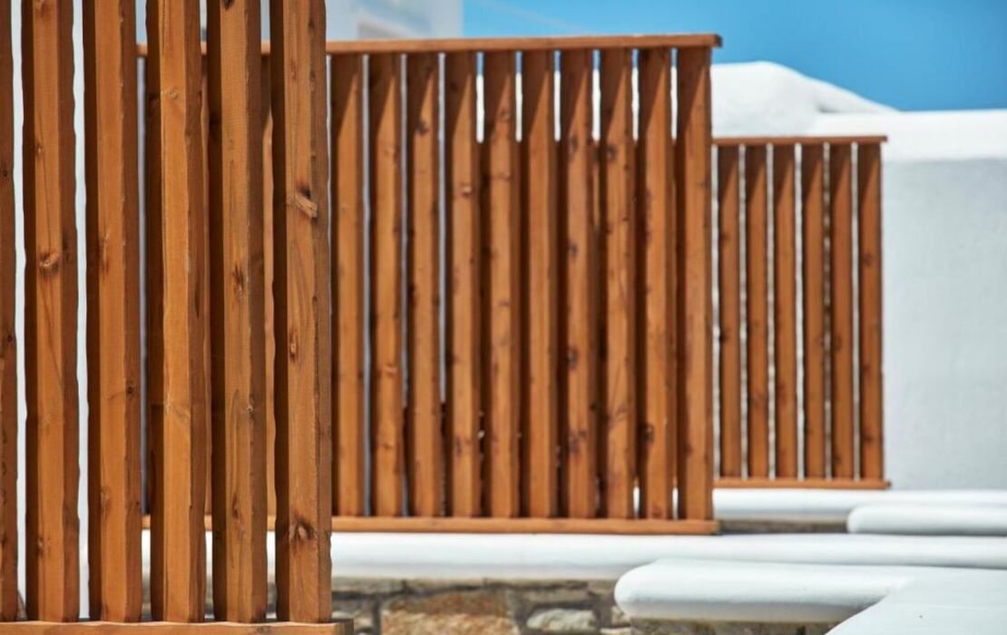 Mykonos Waves Beach House & Suites