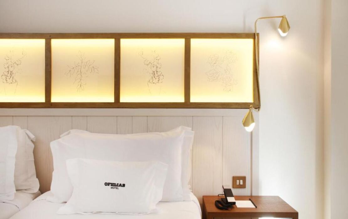 Ofelias Hotel 4Sup