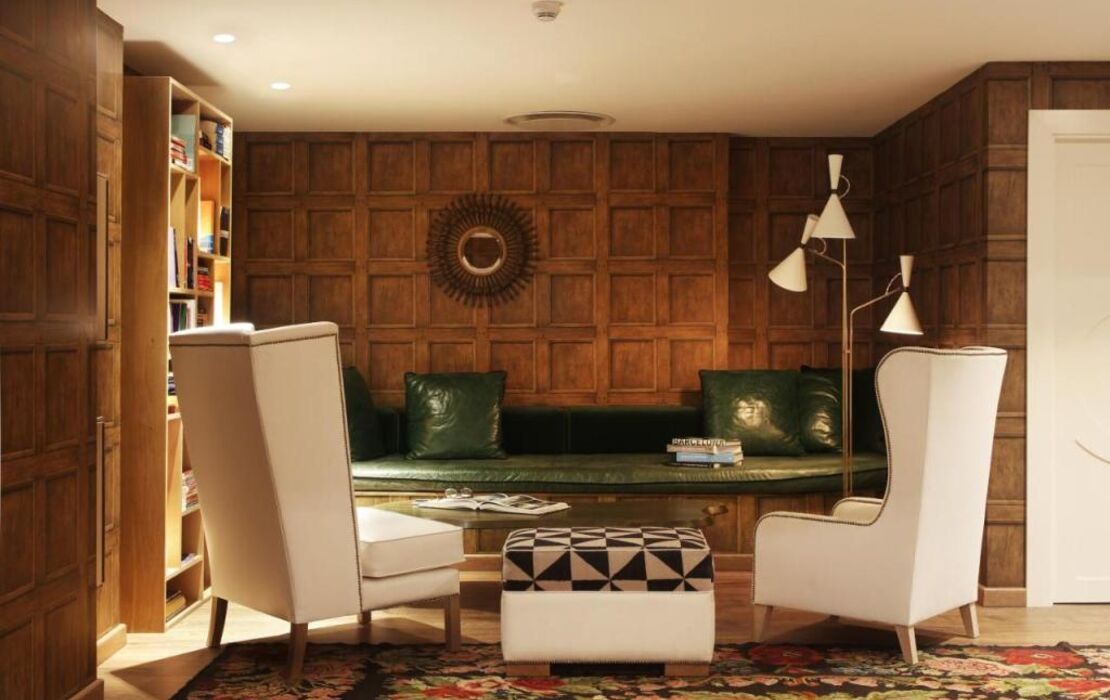 Ofelias Hotel 4Sup