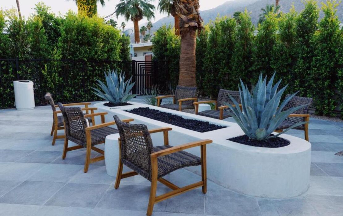 Azure Sky Hotel - Adults Only - A Town & Desert Boutique Hotel