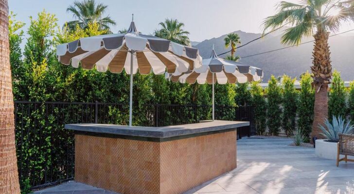 Azure Sky Hotel - Adults Only - A Town & Desert Boutique Hotel