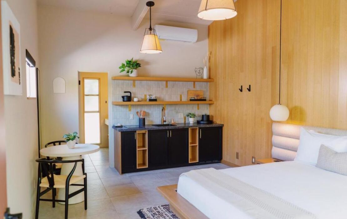 Azure Sky Hotel - Adults Only - A Town & Desert Boutique Hotel