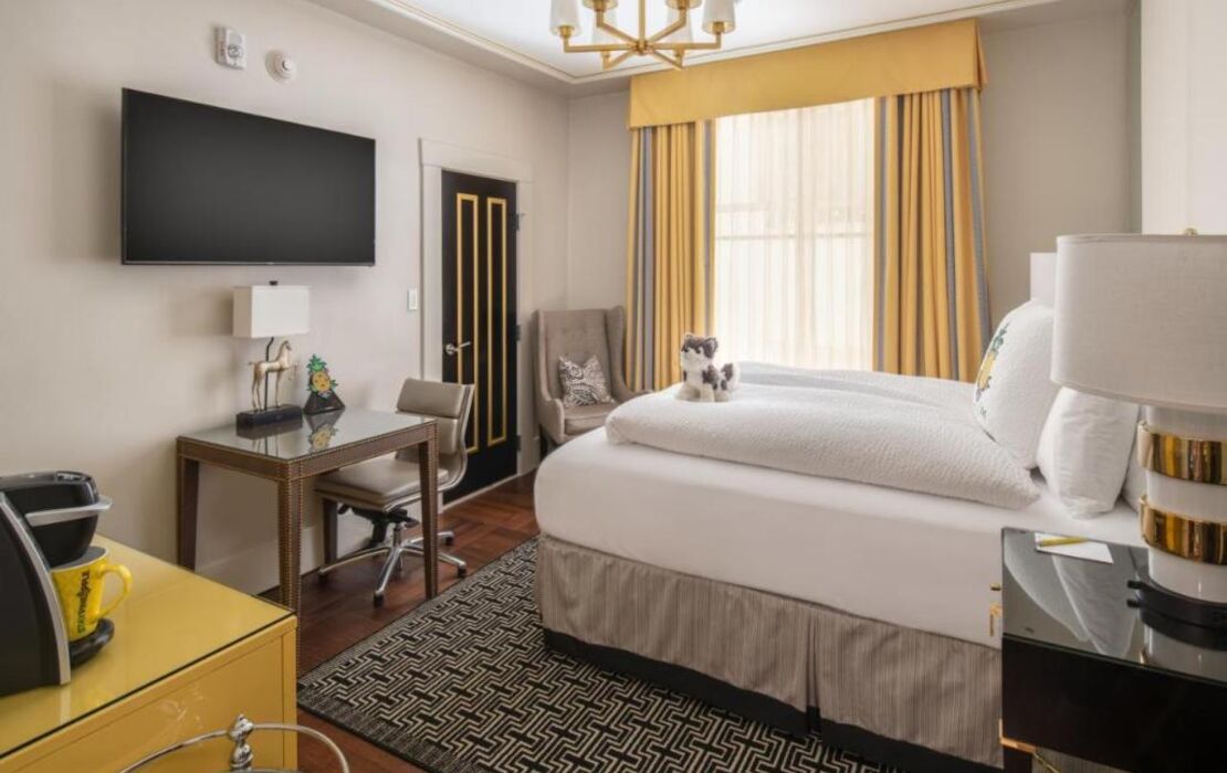 Staypineapple, An Elegant Hotel, Union Square